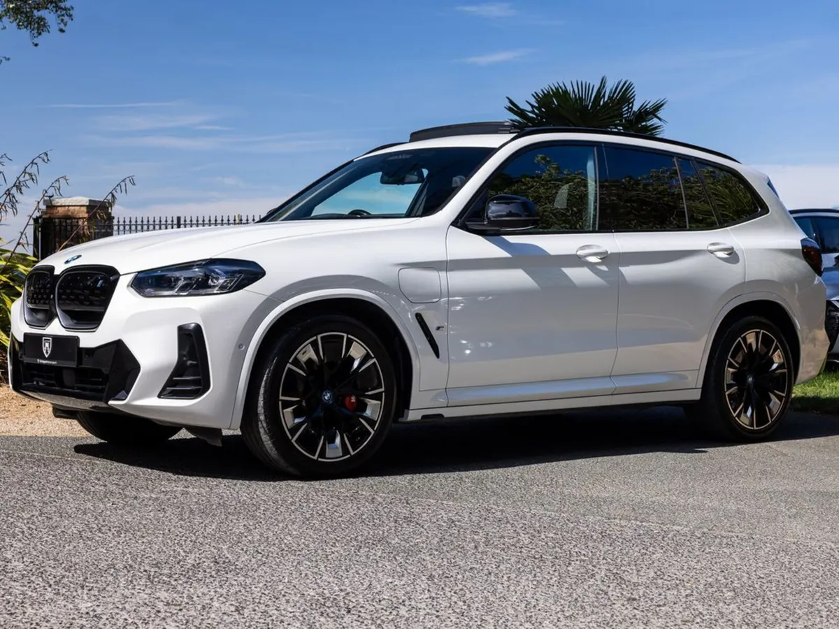 BMW iX3 M Sport Pro - Image 5