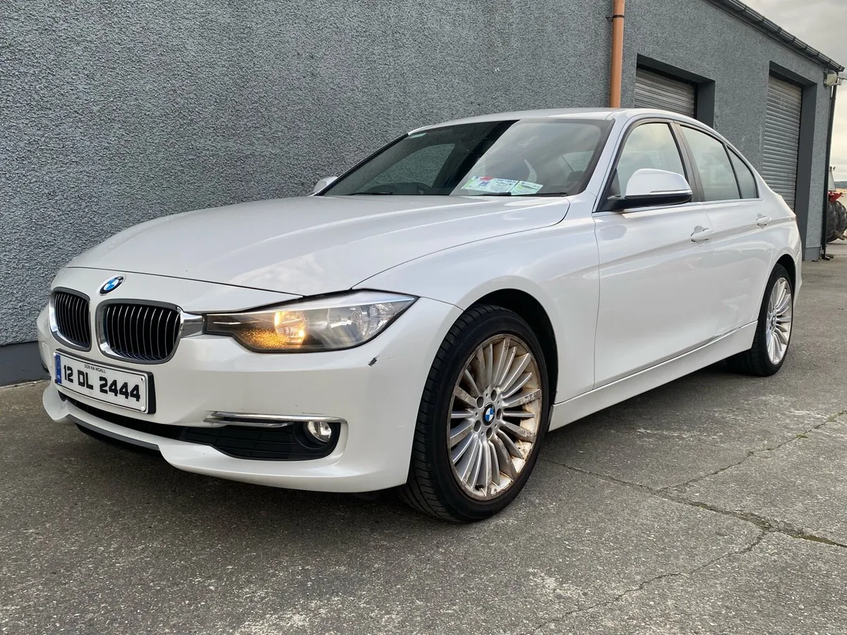 BMW 320d luxury - Image 5