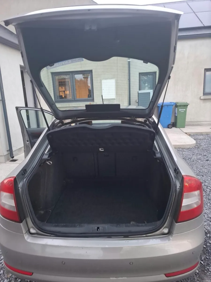 Skoda Octavia Exclusive 1.6 TDI - Image 4