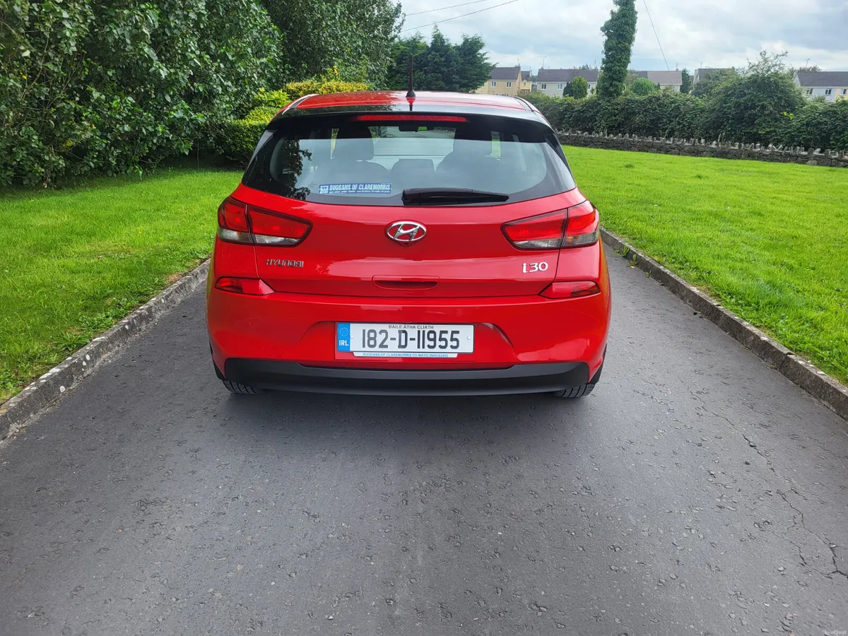 Hyundai i30 petrol  2018. New NCT - Image 3