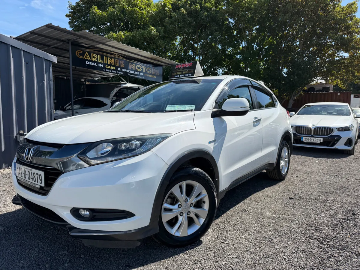 Honda Vezel Hybrid  Automatic - Image 2