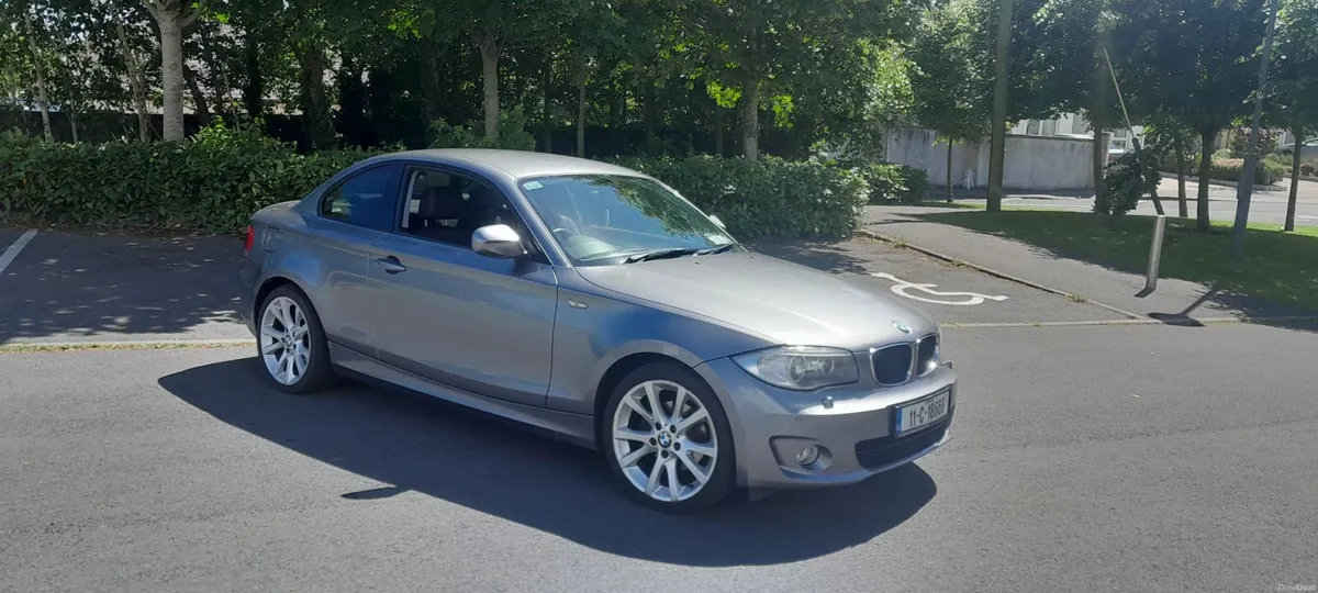 BMW 1-Series 2011 - Image 1