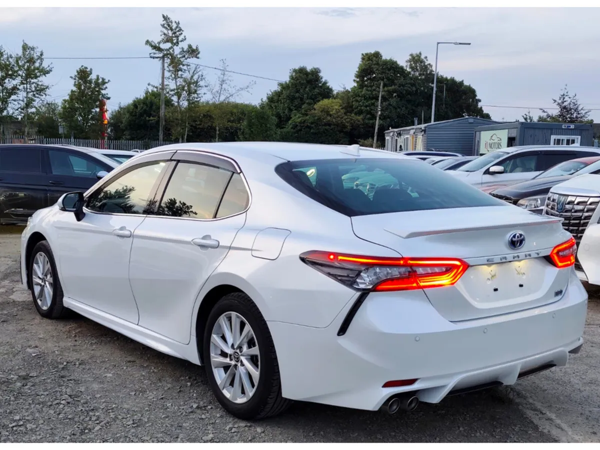 Toyota Camry *DEPOSIT TAKEN* WS Leather Package  A - Image 6