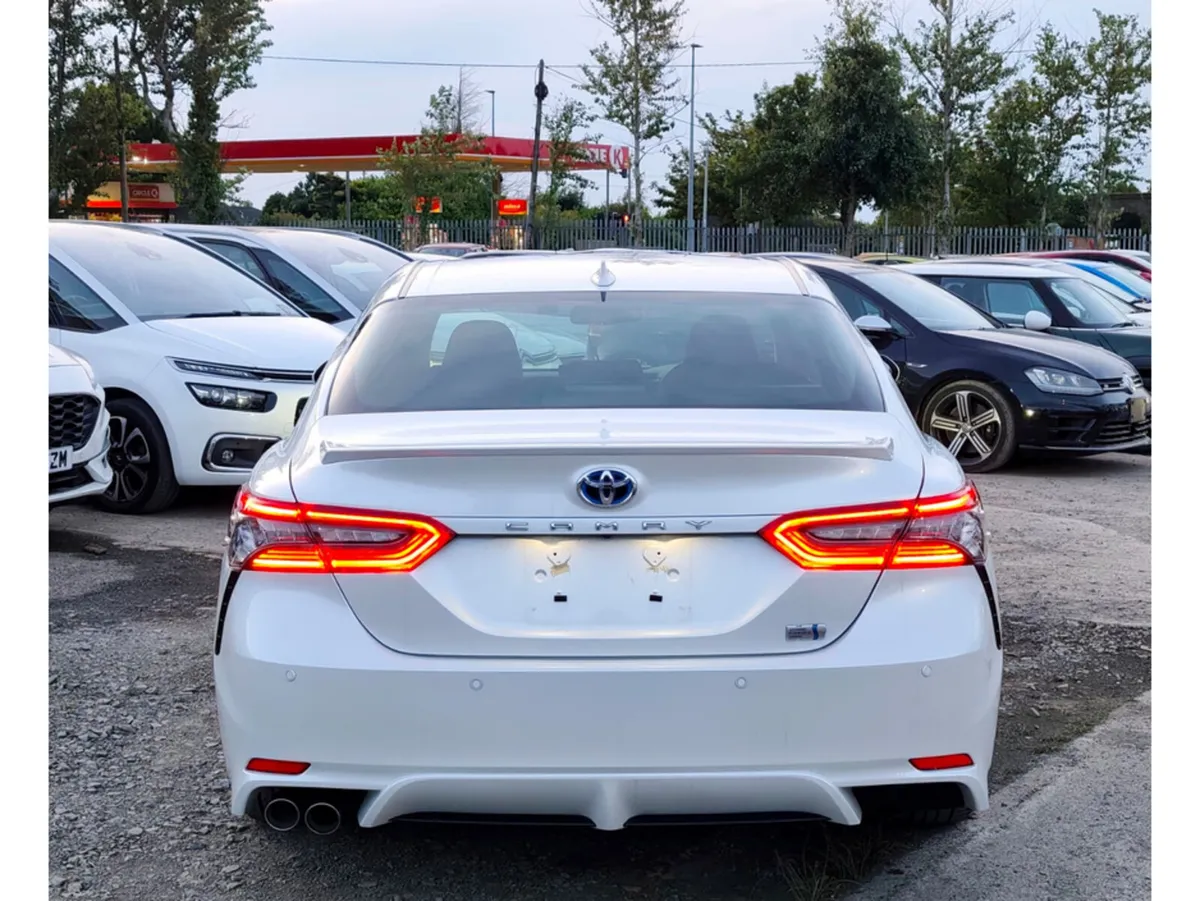 Toyota Camry *DEPOSIT TAKEN* WS Leather Package  A - Image 5
