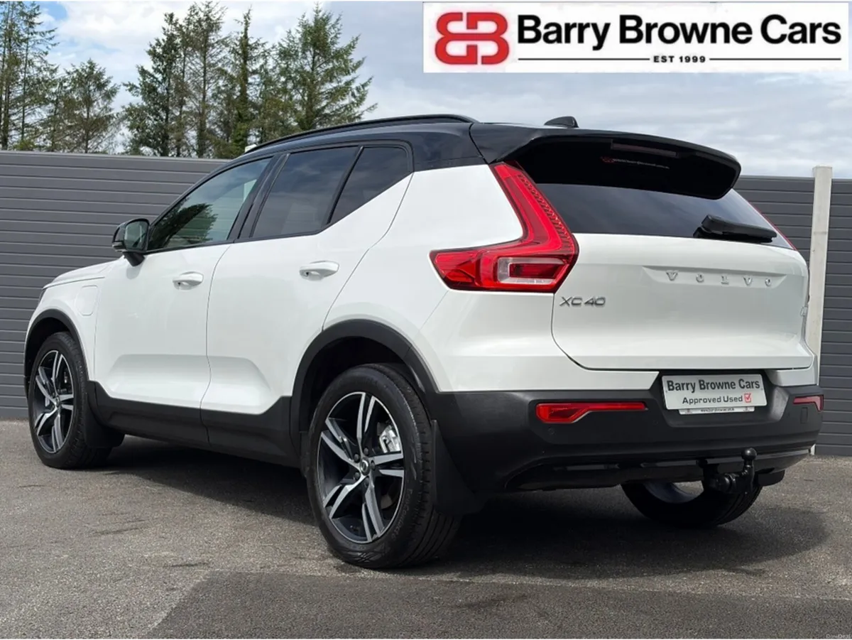 Volvo XC40 T5 PHEV R-DESIGN 5DR AUTO - Image 5
