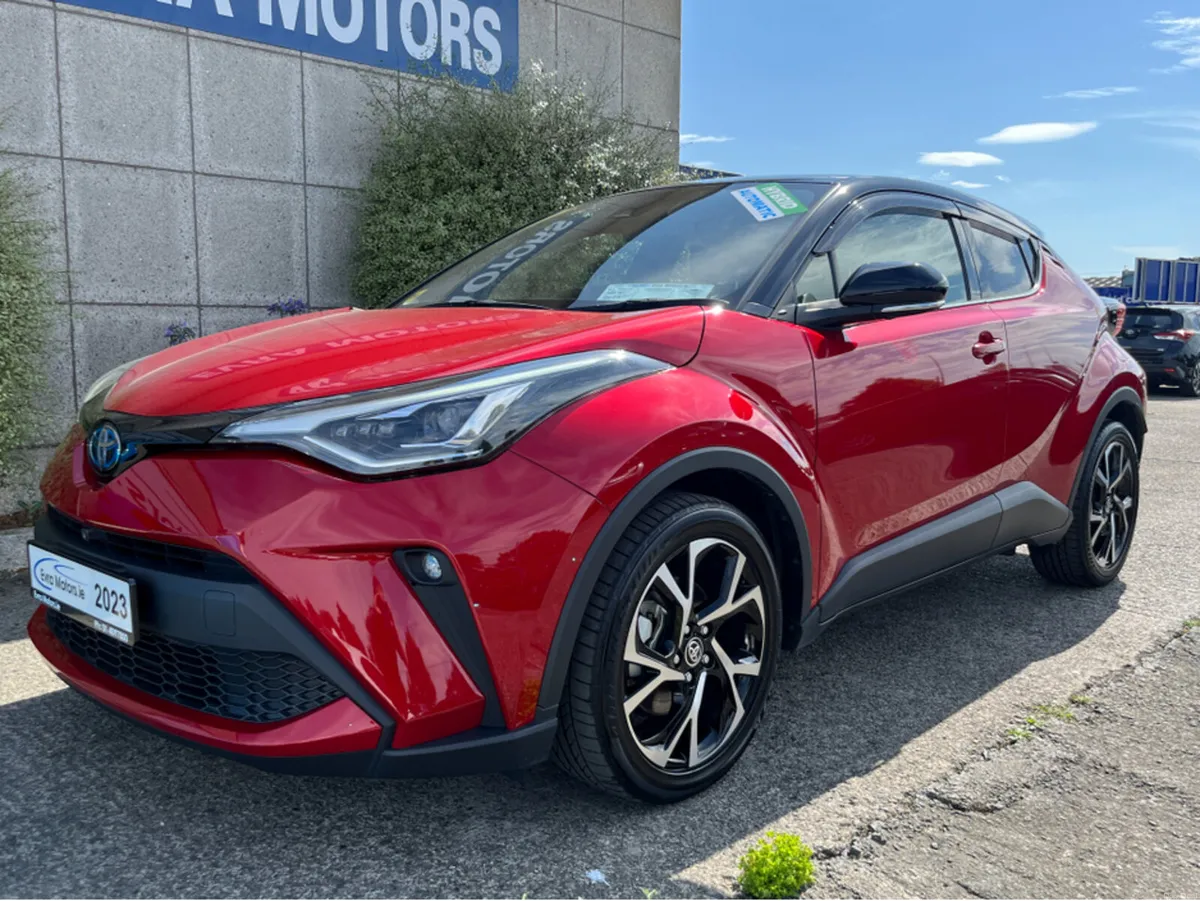 Toyota C-HR SOL AUTOMATIC HYBRID 1.8 PETROL //HIGH - Image 5