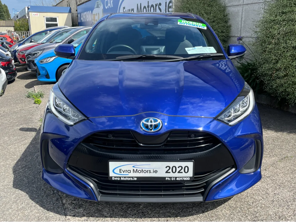 Toyota Yaris Z HYBRID AUTOMATIC 1.5 PETROL //LOW M - Image 2