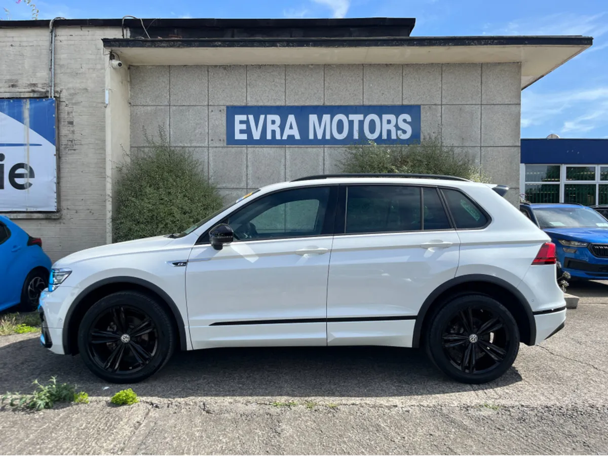 Volkswagen Tiguan R-LINE 4MOTION AUTOMATIC 2.0 DIE - Image 6