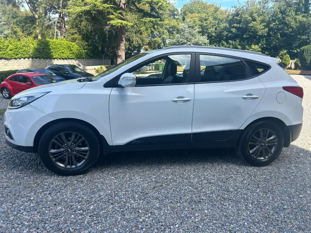 Hyundai ix35 AUTOMATIC 4 WHEEL DRIVE!!! - Image 3