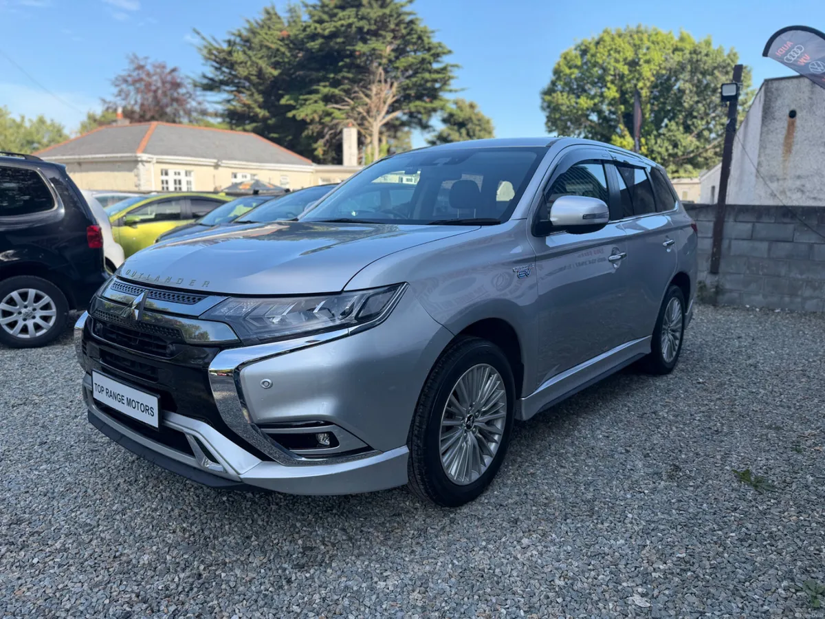 Mitsubishi Outland 2018 - Image 3