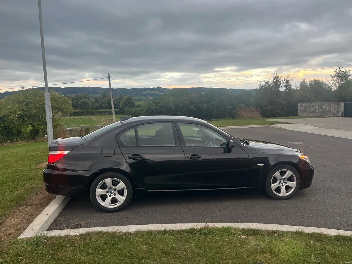 BMW 5 series 520d - Image 4