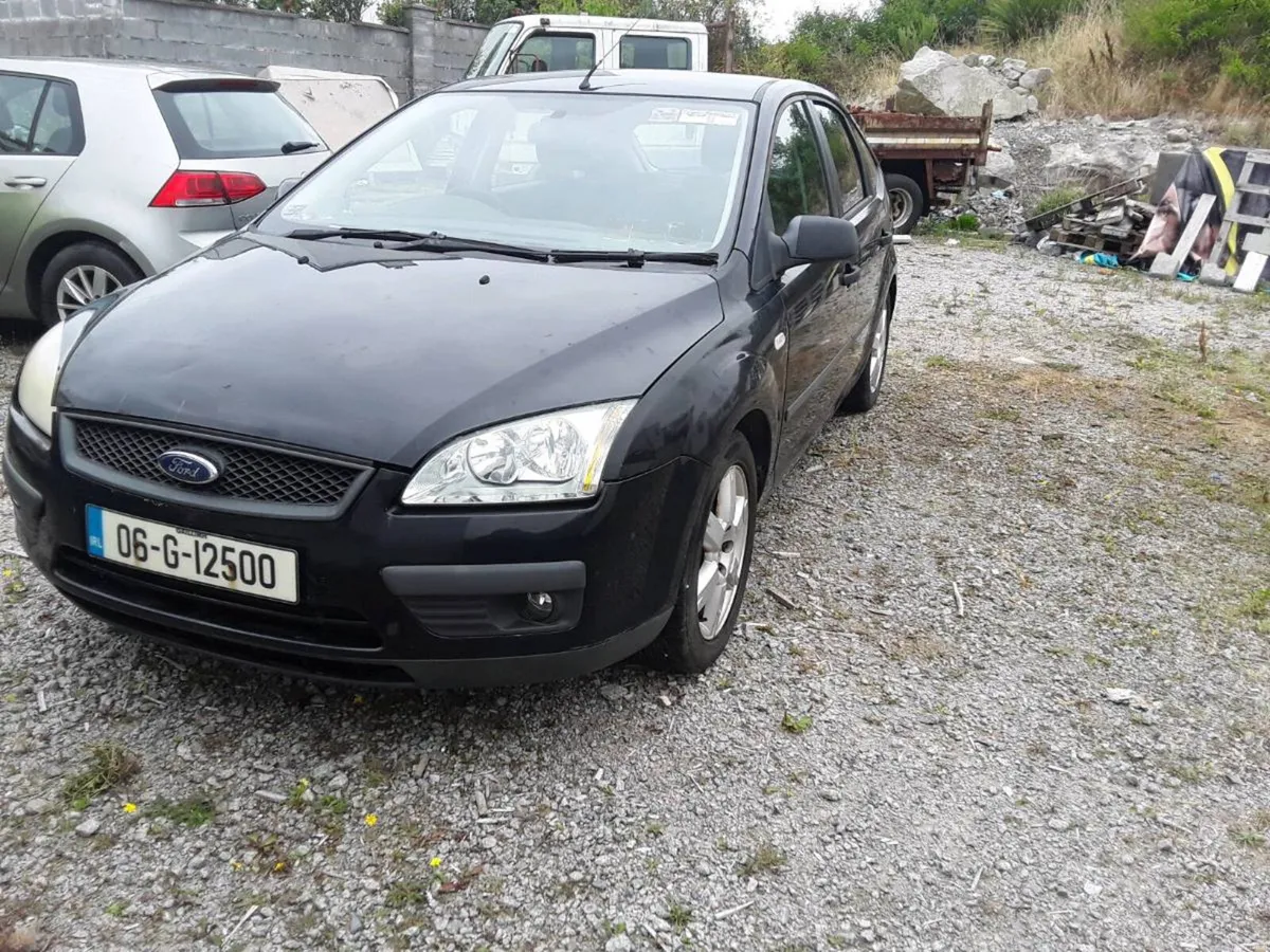 Ford Focus Car - Image 1