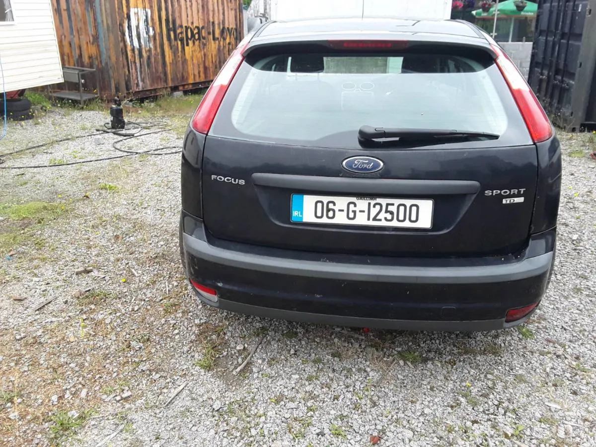 Ford Focus Car - Image 2