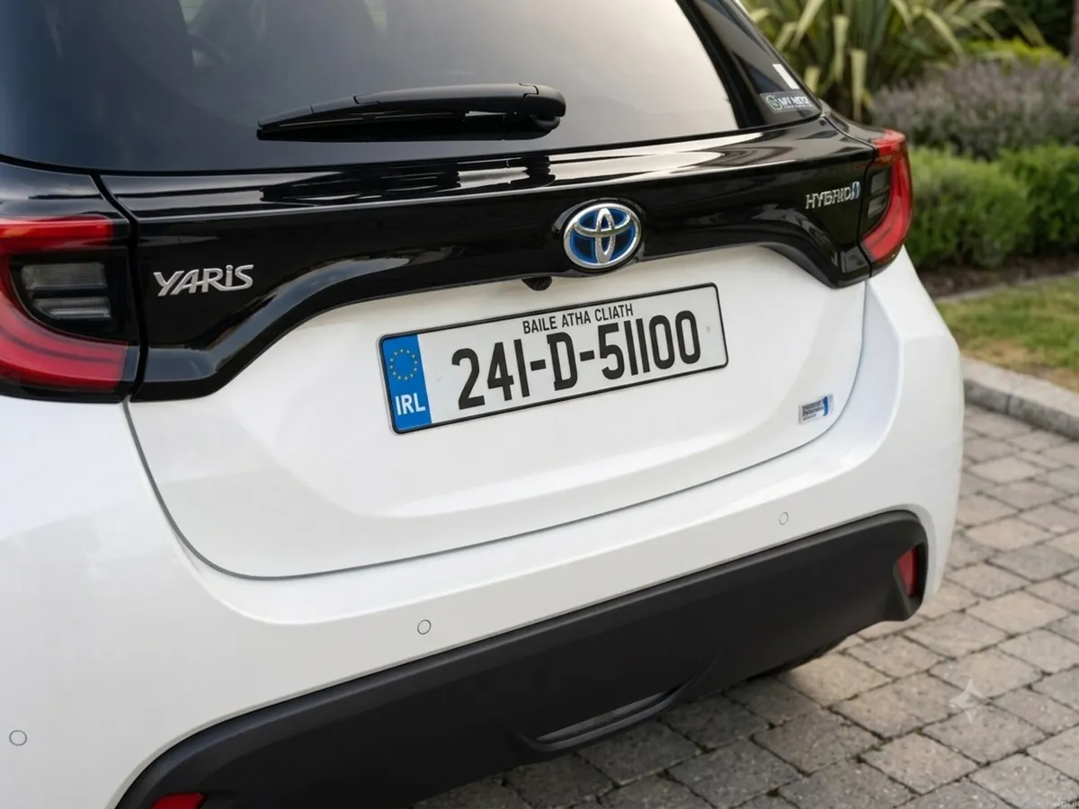TOYOTA YARIS HYBRID 2024 Z Package - Image 5