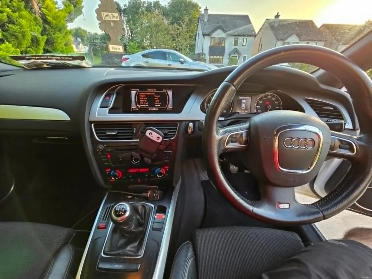Car - Image 2