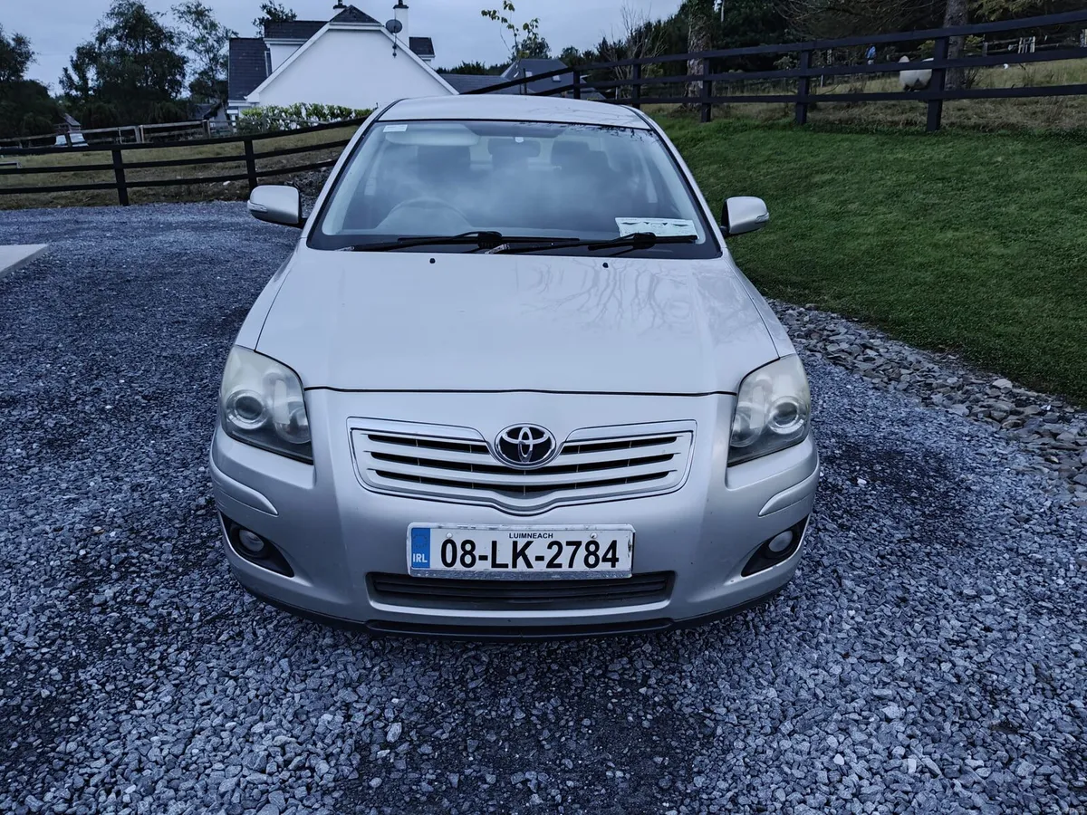 Toyota Avensis - Image 4
