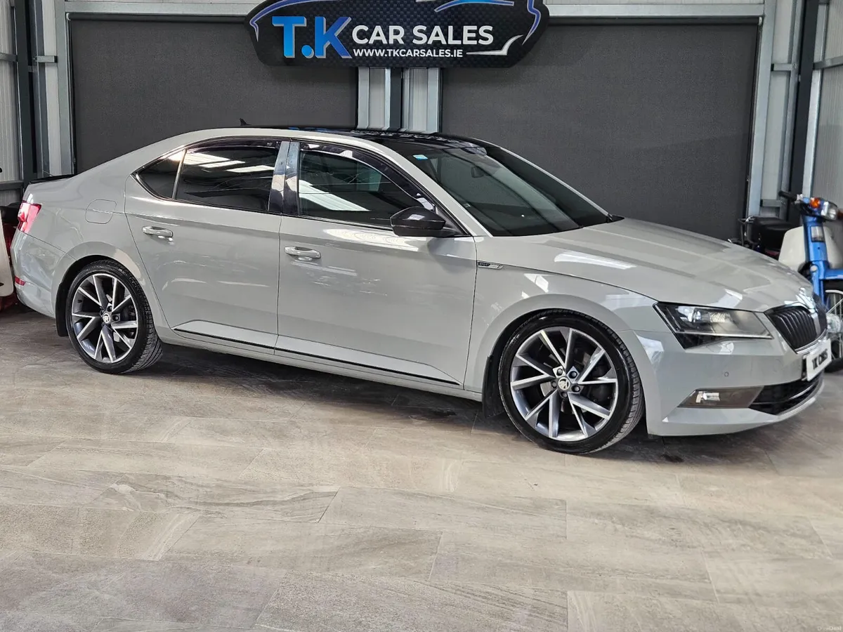 19 SKODA SUPERB SPORTLINE 2.0 DIESEL 190 BHP - Image 1