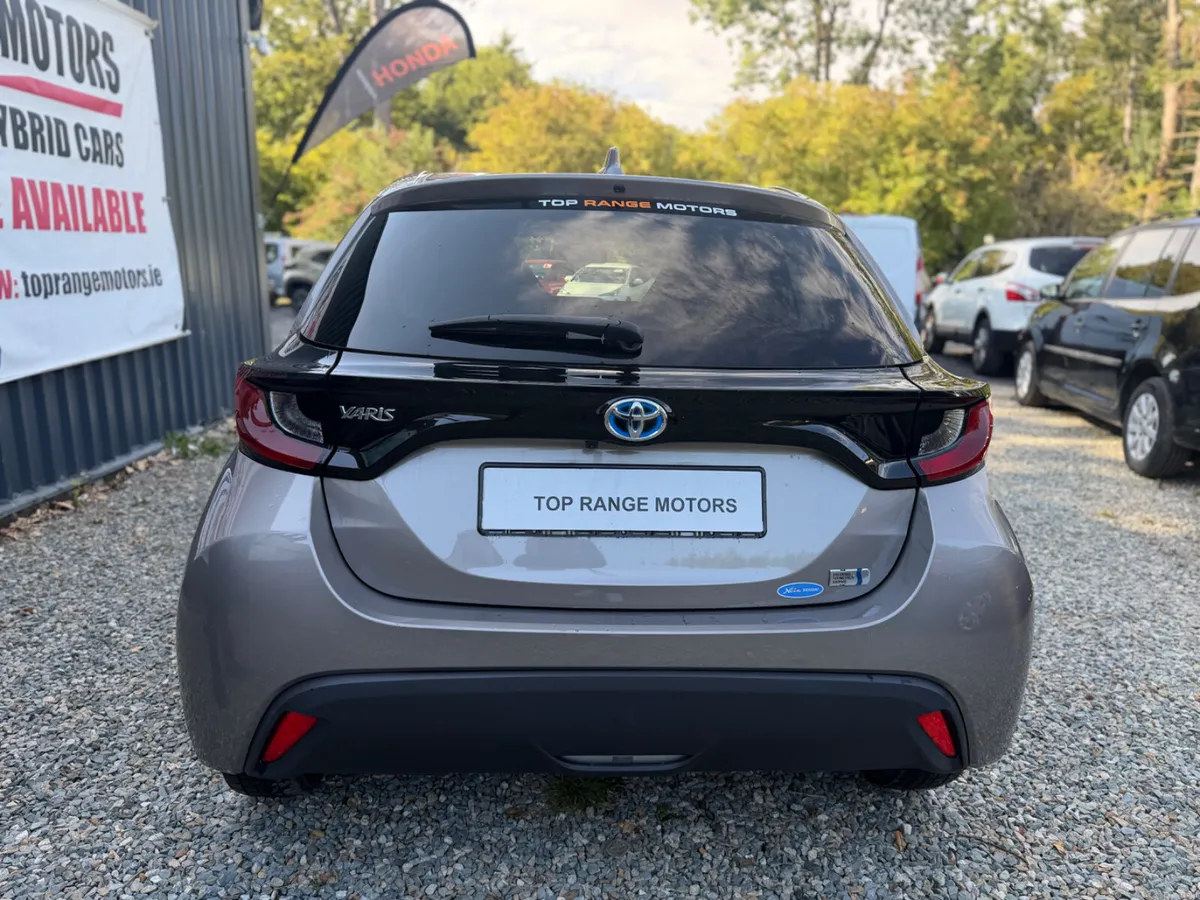 Toyota Yaris 2021 - Image 5
