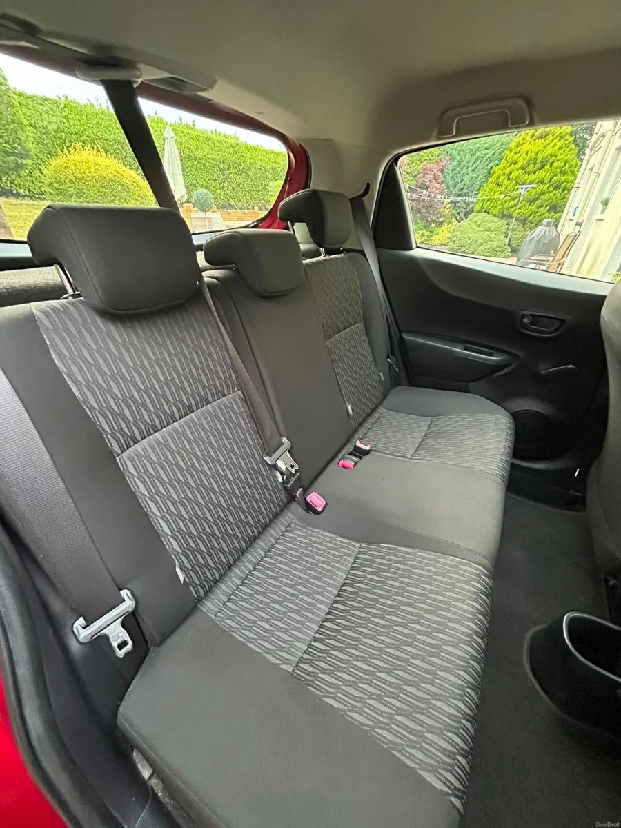 Toyota Yaris 1.0 Terra - Image 6