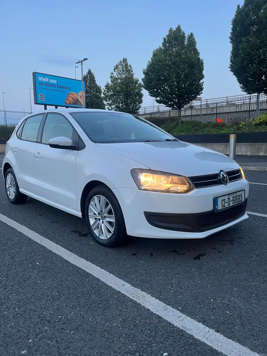 Volkswagen Polo 2012 1.2 TSI AUTO - Image 1