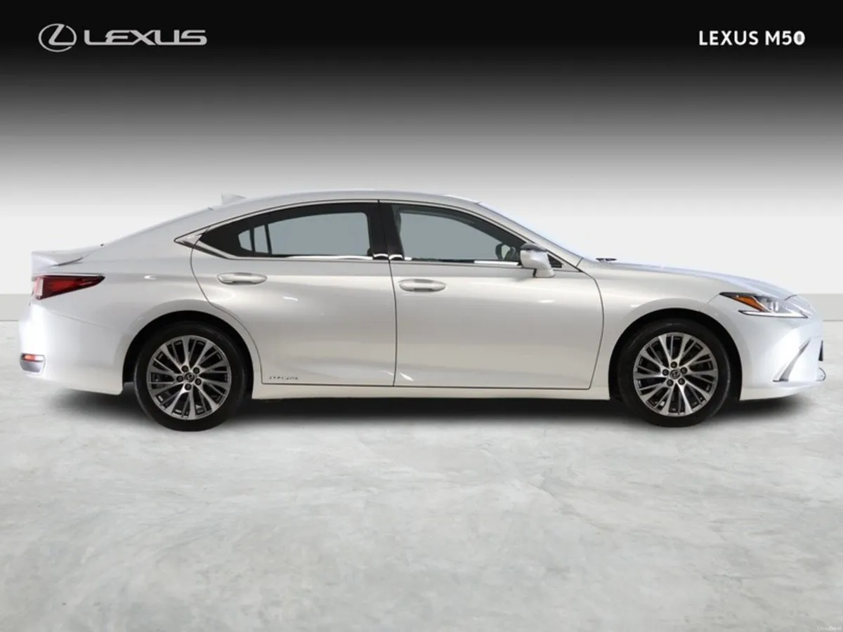 Lexus ES Dynamic - Image 3