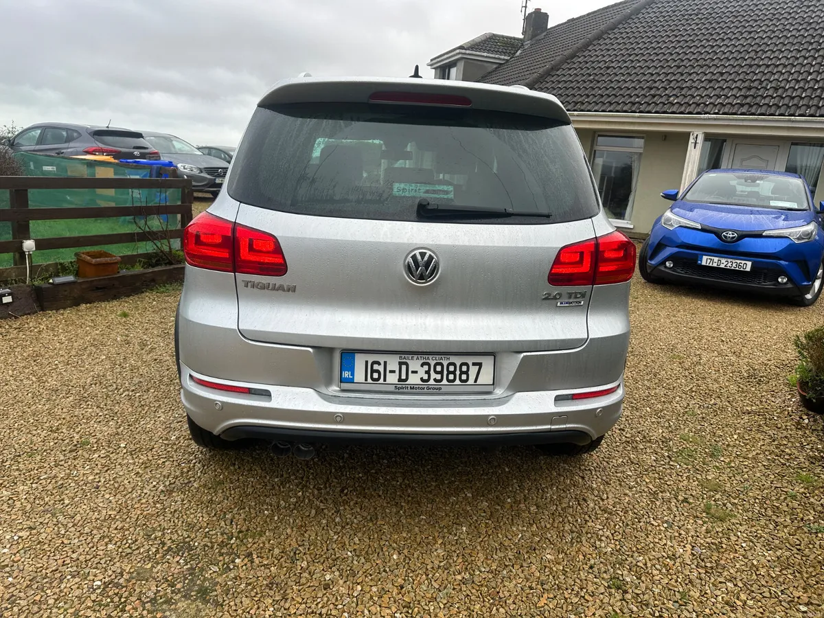 Volkswagen Tiguan 2.0 D R Line 2016 - Image 6