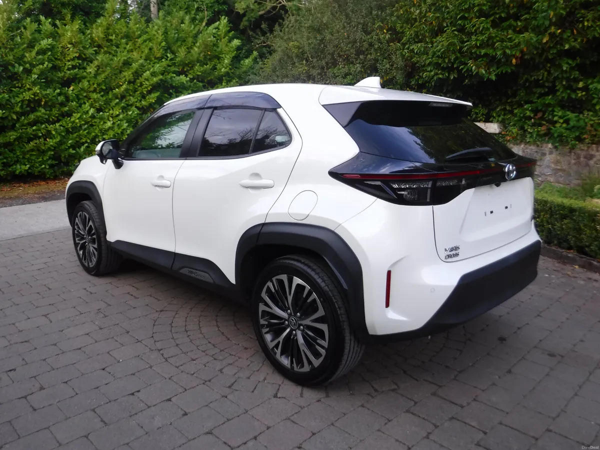 TOYOTA YARIS CROSS 1.5 AUTO ANDROID+CARPLAY - Image 4