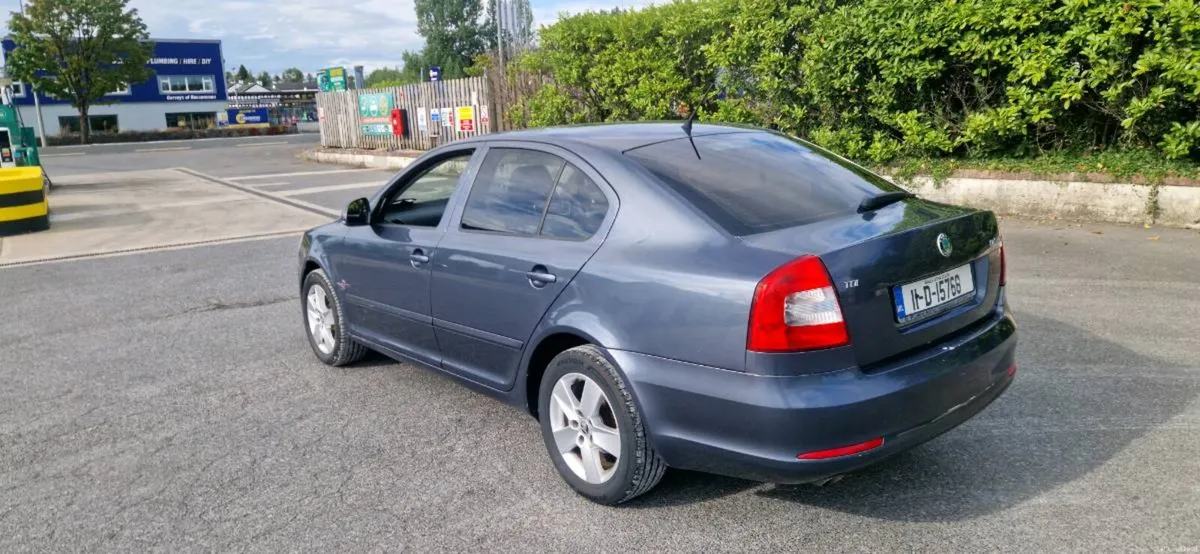 2011 Skoda Octavia with Tax and NCT - Image 1
