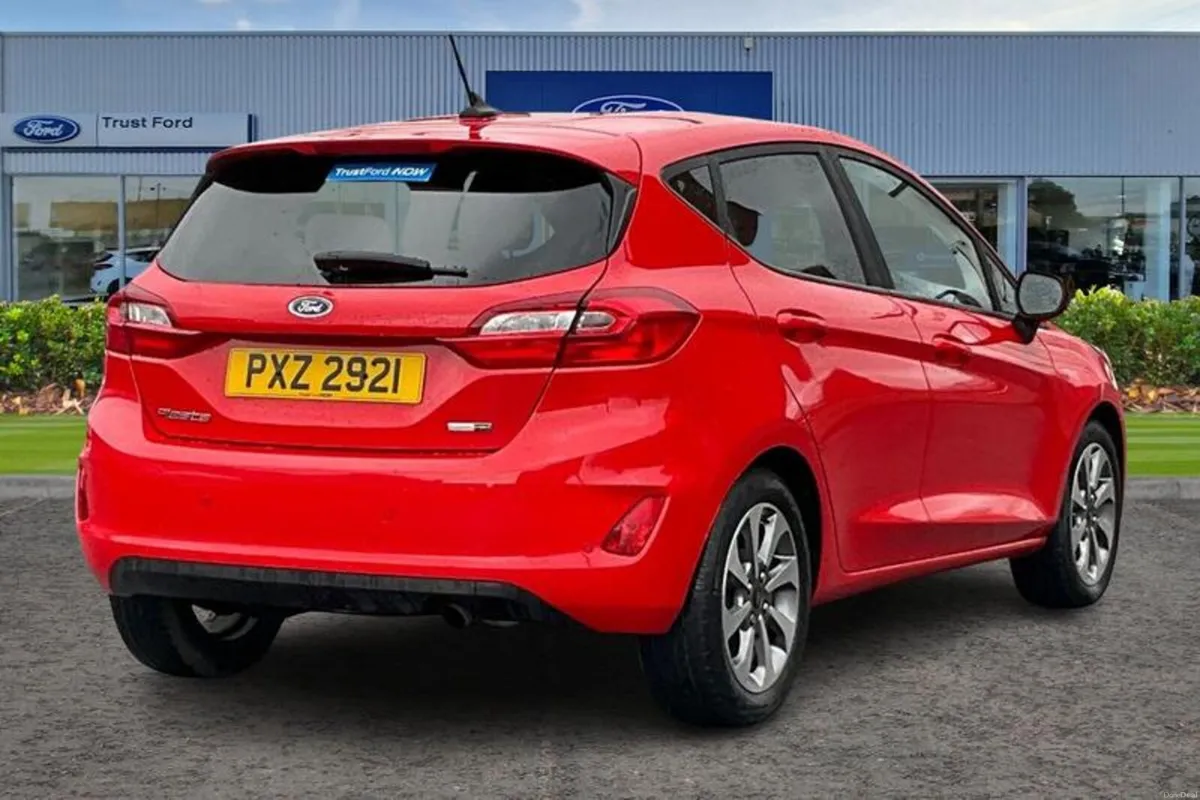 Ford Fiesta 1.0 EcoBoost Hybrid mHEV 125 Trend 5dr - Image 4