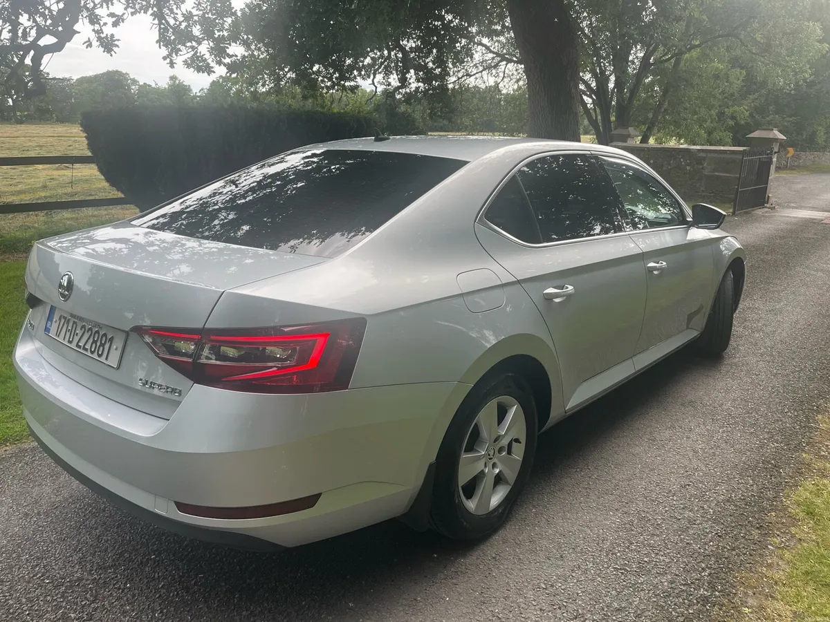 2017 SKODA SUPERB DSL AUTO NCT 08/27 - Image 3