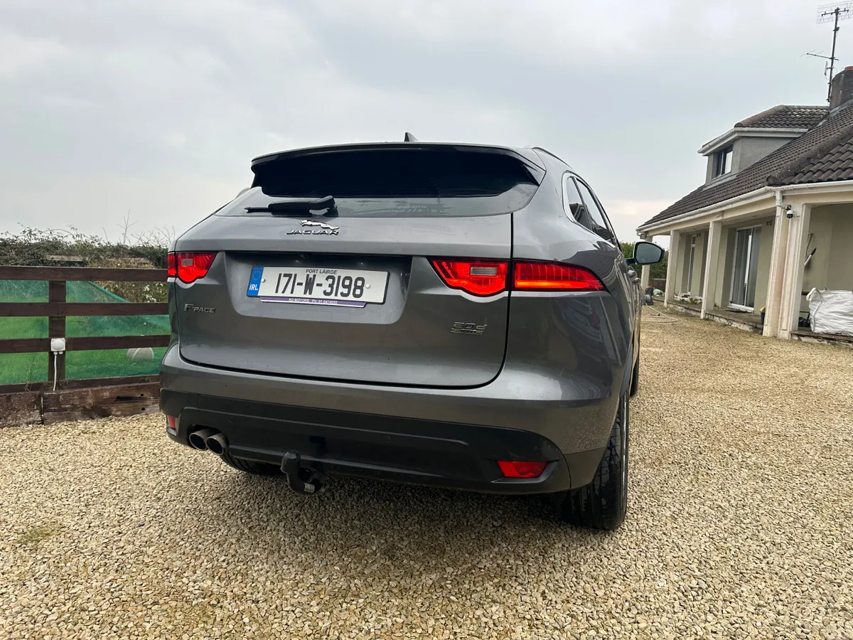 Jaguar F-Pace 2.0 D Brand New Engine 2017 - Image 5