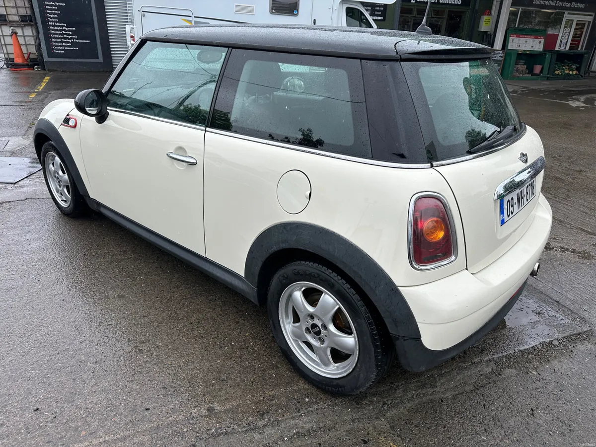 Mini Cooper 2009 1.6D COOPER - Image 4