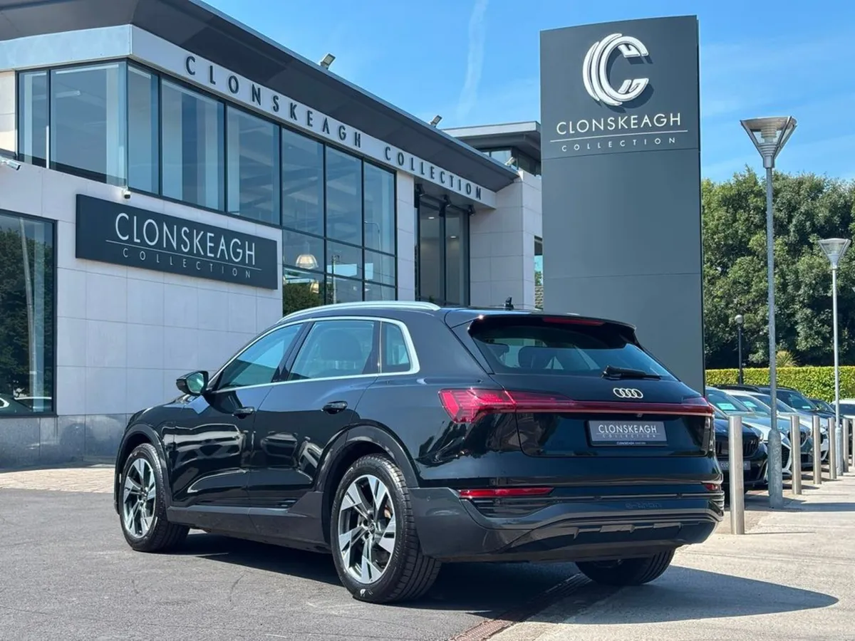 Audi Q8 e-tron QUATTRO SPORT - Image 5