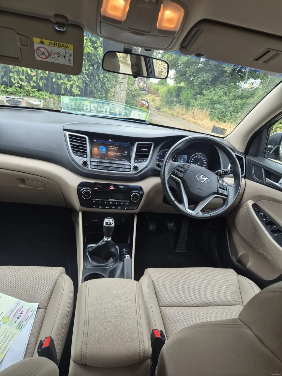 Hyundai Tucson 2017 only 120550kms just passed nct - Image 5