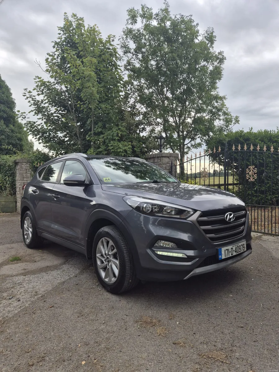 Hyundai Tucson 2017 only 120550kms just passed nct - Image 1