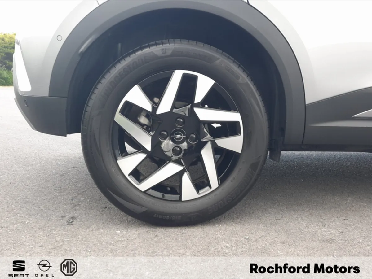 Opel Mokka ELEGANCE 1.2 136BHP 6-SPE - Image 6