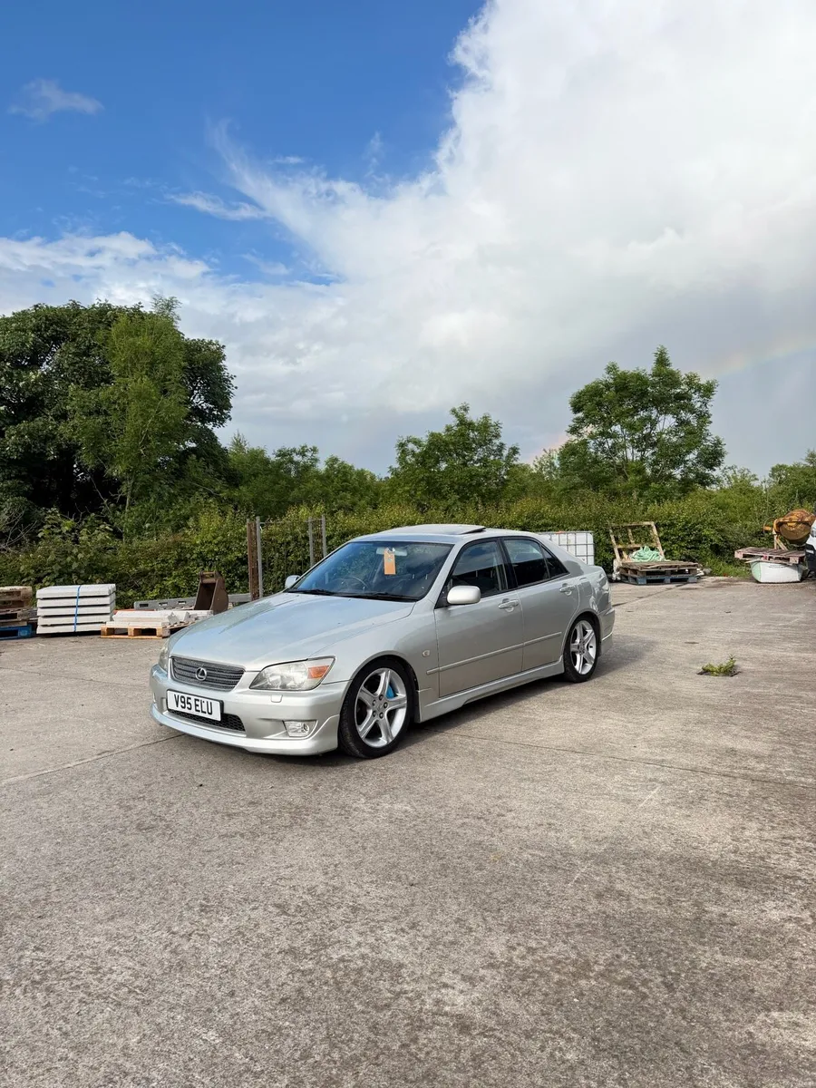 50k mile Lexus IS200 - Image 1