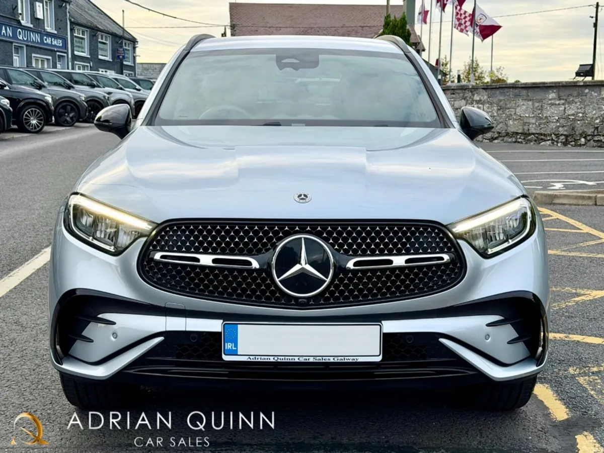 Mercedes-Benz GLC 300e AMG URBAN EDITION 4MATIC AU - Image 6