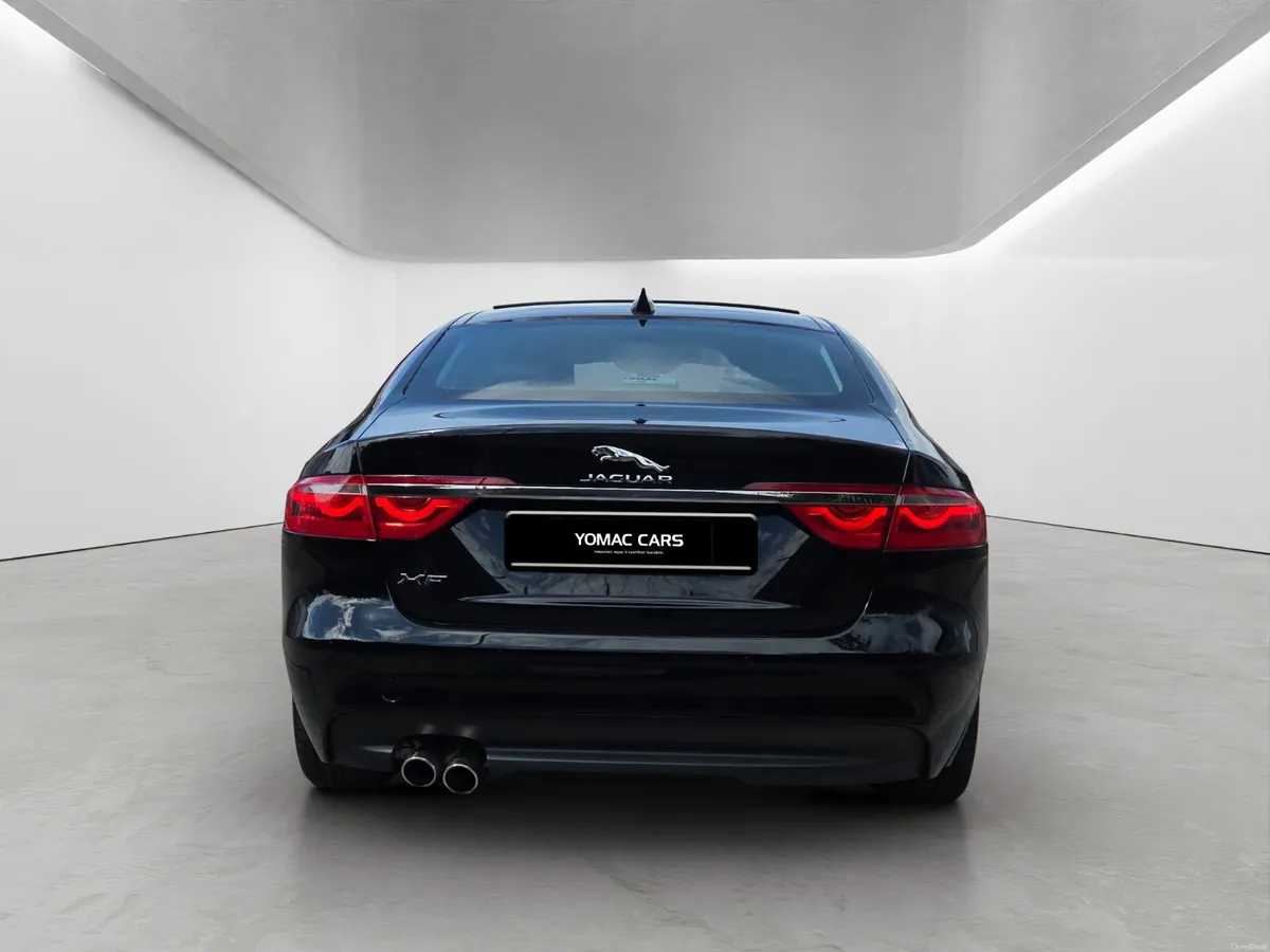 Jaguar XF 2017 - Image 4
