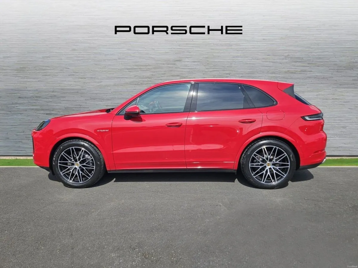 Porsche Cayenne E-Hybrid - Image 3