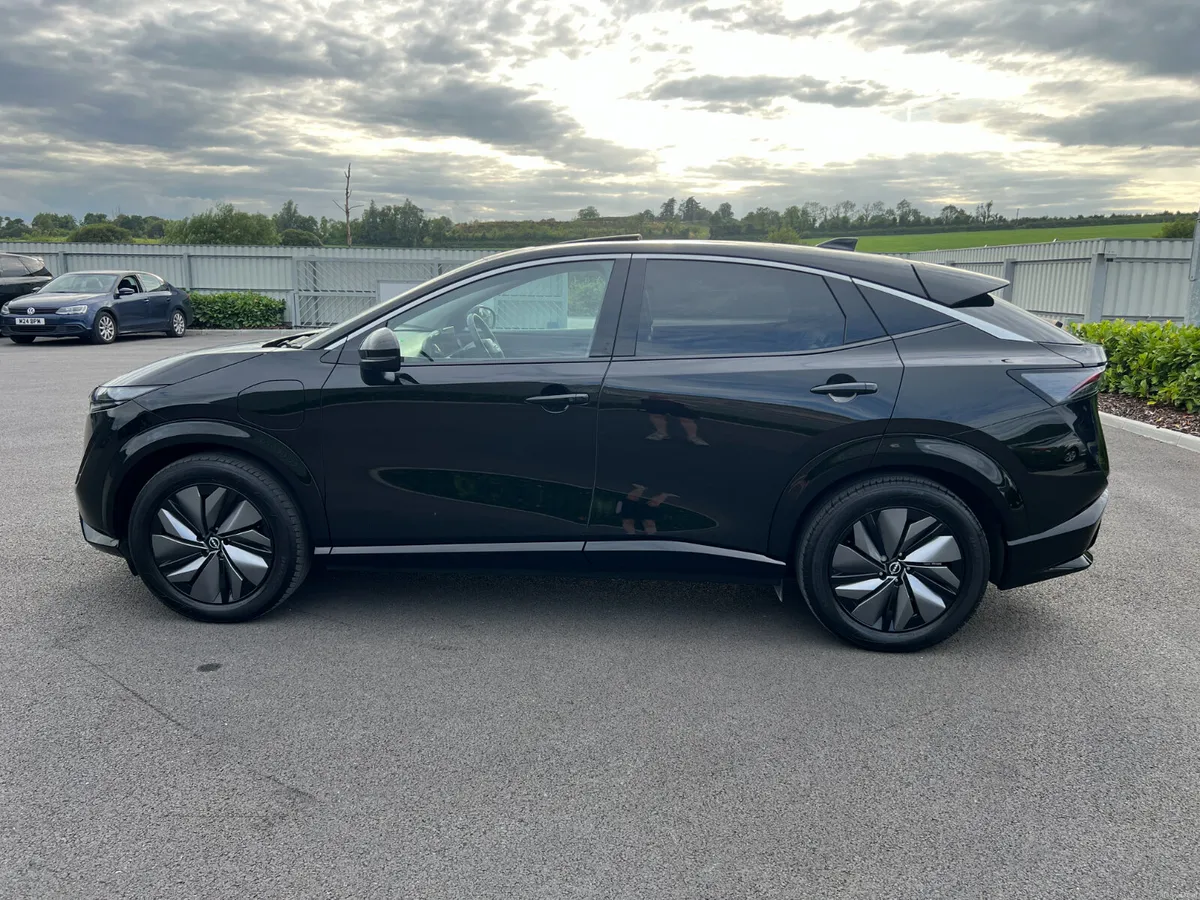 2024 Nissan Ariya Advance  178KW 87kWh  Electric - Image 6