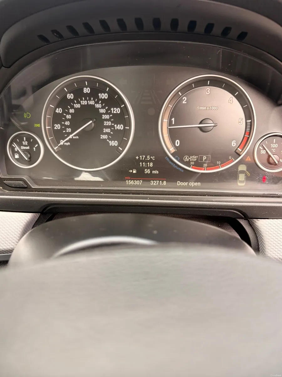 BMW 5-Series 2013 - Image 3