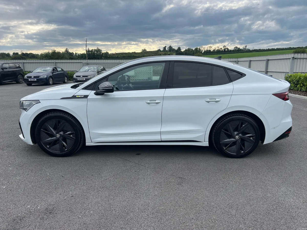 2023 Skoda Enyaq VRS 220kW 82kWh IV 4WD - Image 6