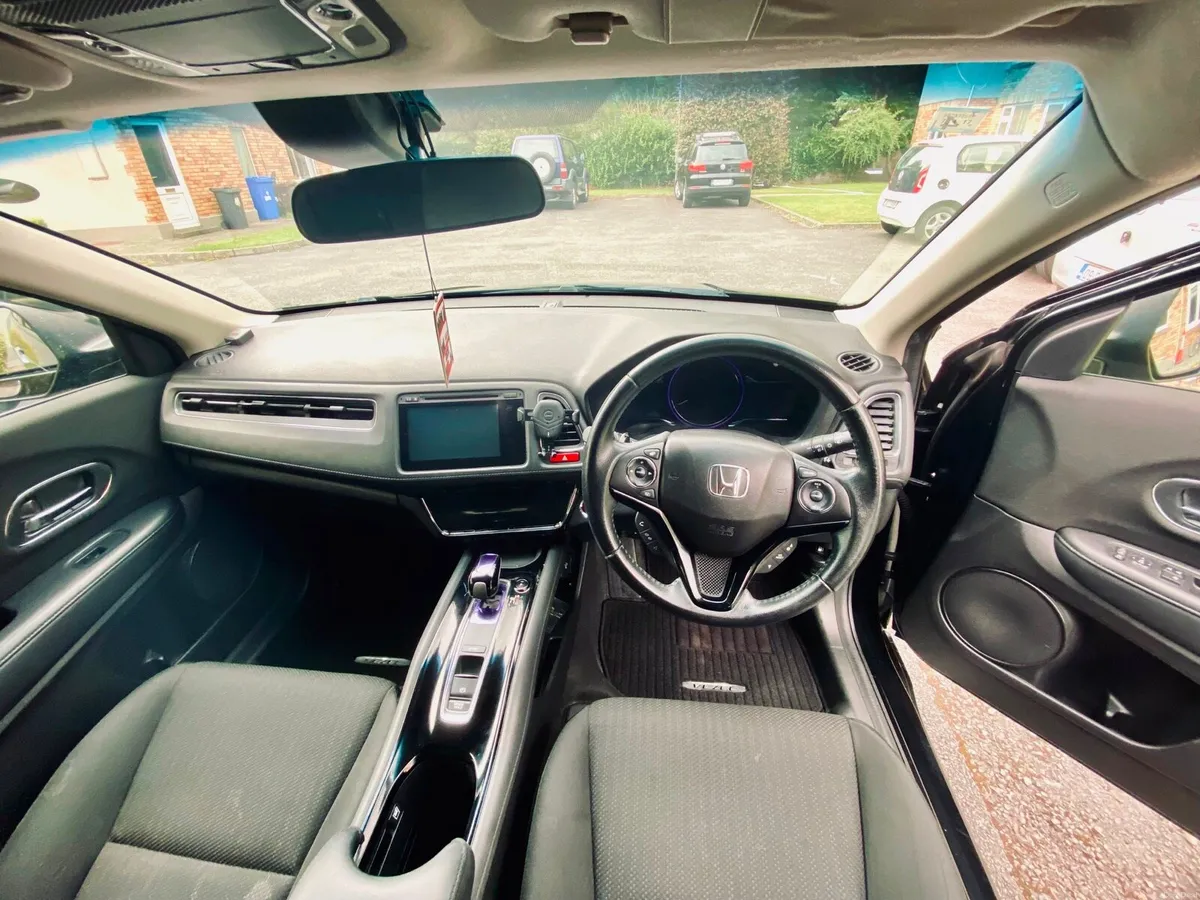 2014 Honda Vezel 1.5 Hybrid, New NCT, Low Mileage - Image 5