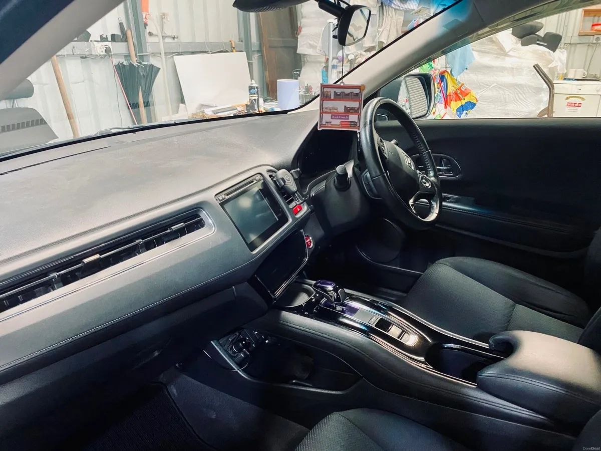 Honda Vezel 1.5 Hybrid, New NCT, Low Mileage - Image 4