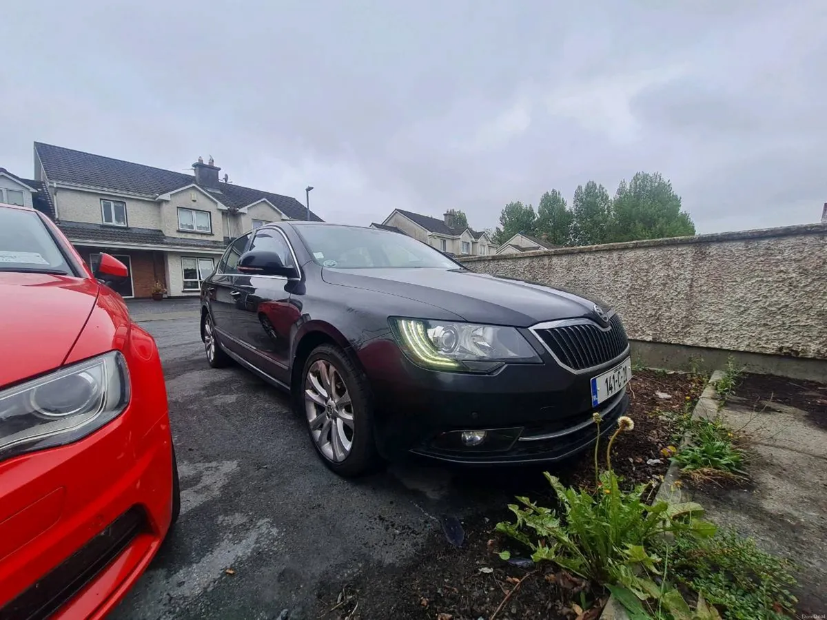 Skoda Superb 1.6 TDI Elegance – High Spec - Image 2
