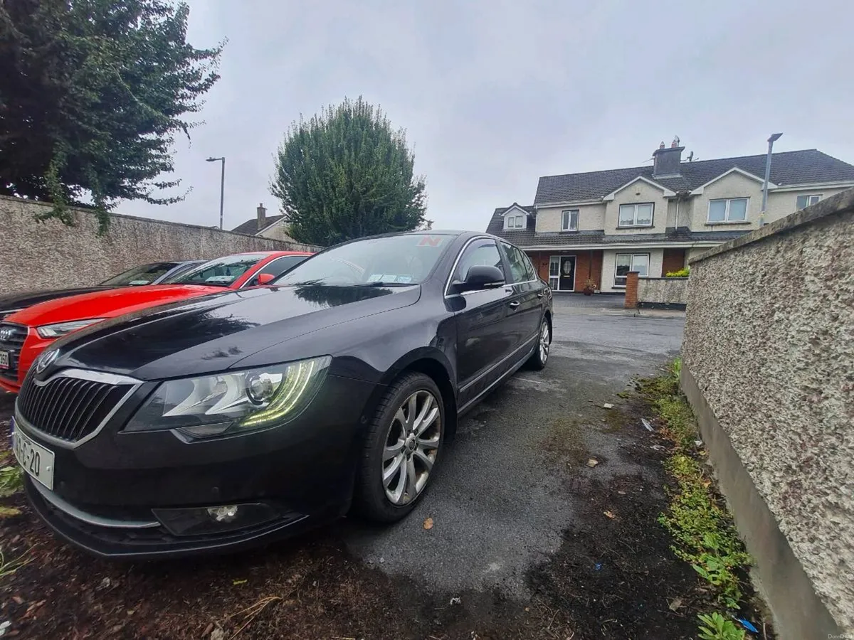 Skoda Superb 1.6 TDI Elegance – High Spec - Image 3