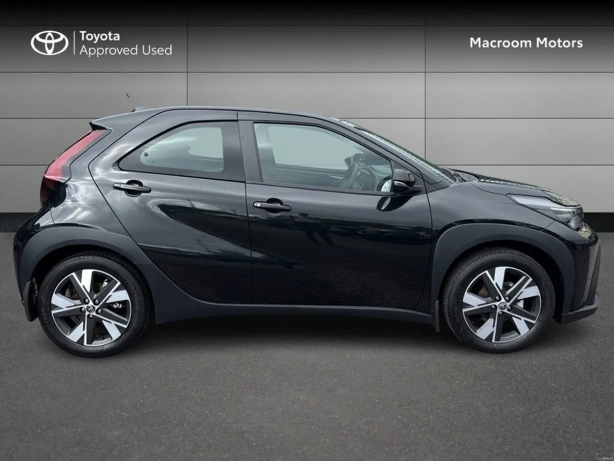Toyota Aygo X 1.5 - Image 3