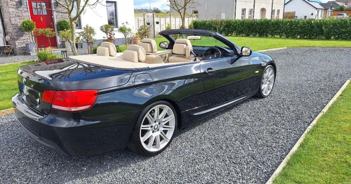 Car - Image 1