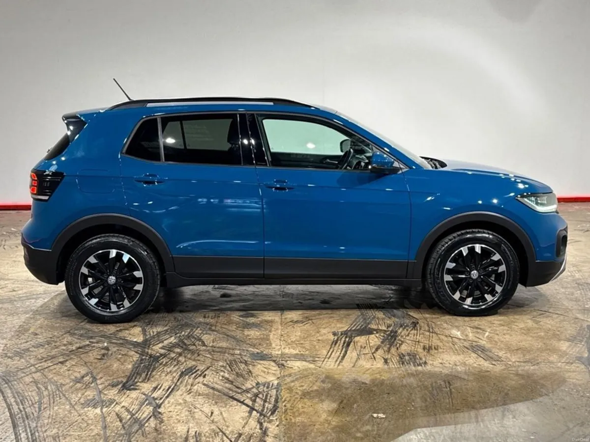Volkswagen T-Cross 1.0 TSI ACTIVE AUTOMATIC - UPGR - Image 2